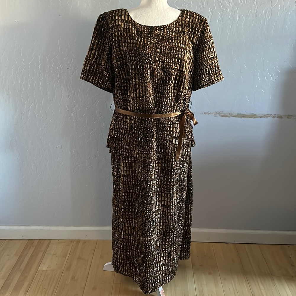 - Sag Harbor crocodile Brown Black Pattern Printed Dress